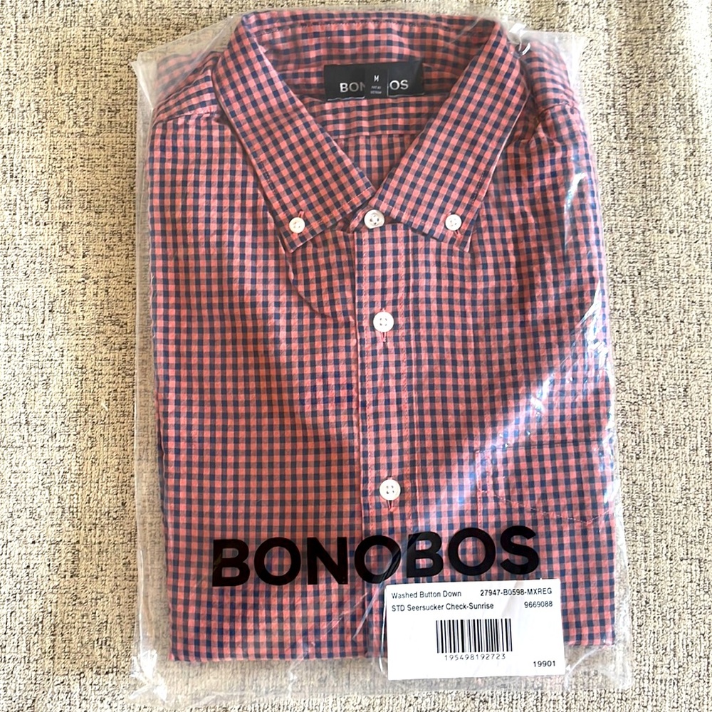 Bonobos long sleeve button down. Unworn in the original packaging.